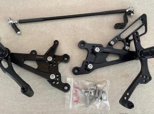 R6 99-02 WET4U Rearsets