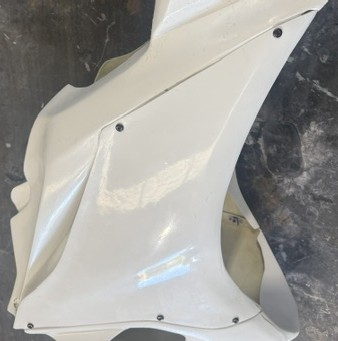 R15 Right hand panel
