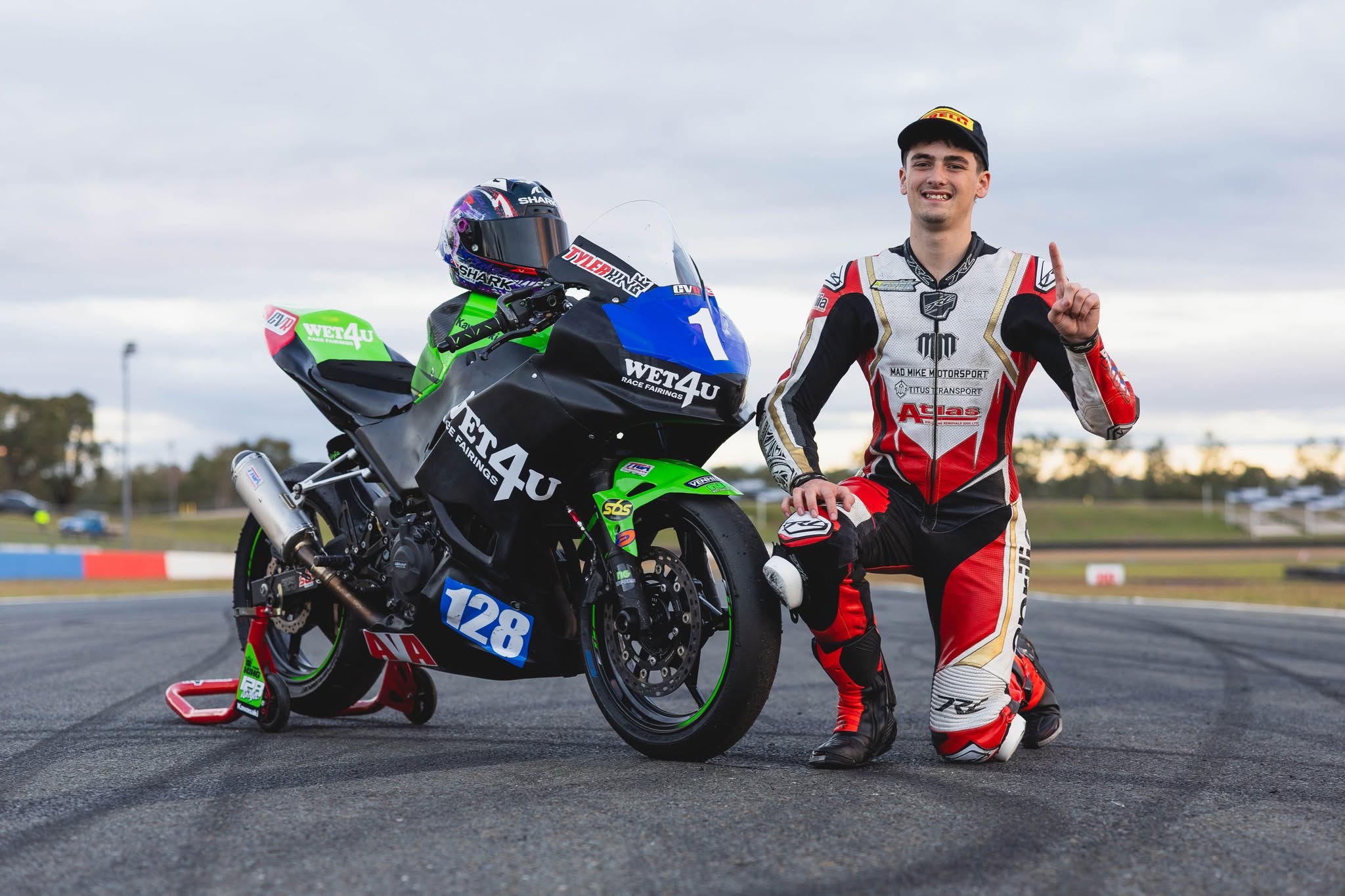 Champions at Round 5 ASBK
Image Details
Camera: Canon Canon EOS R3
Lens: RF28-70mm F2 L USM
f 2.8
1/200 sec
ISO 200
Credit: Marc Jones/Foremost Media
Date: 28 June 2026